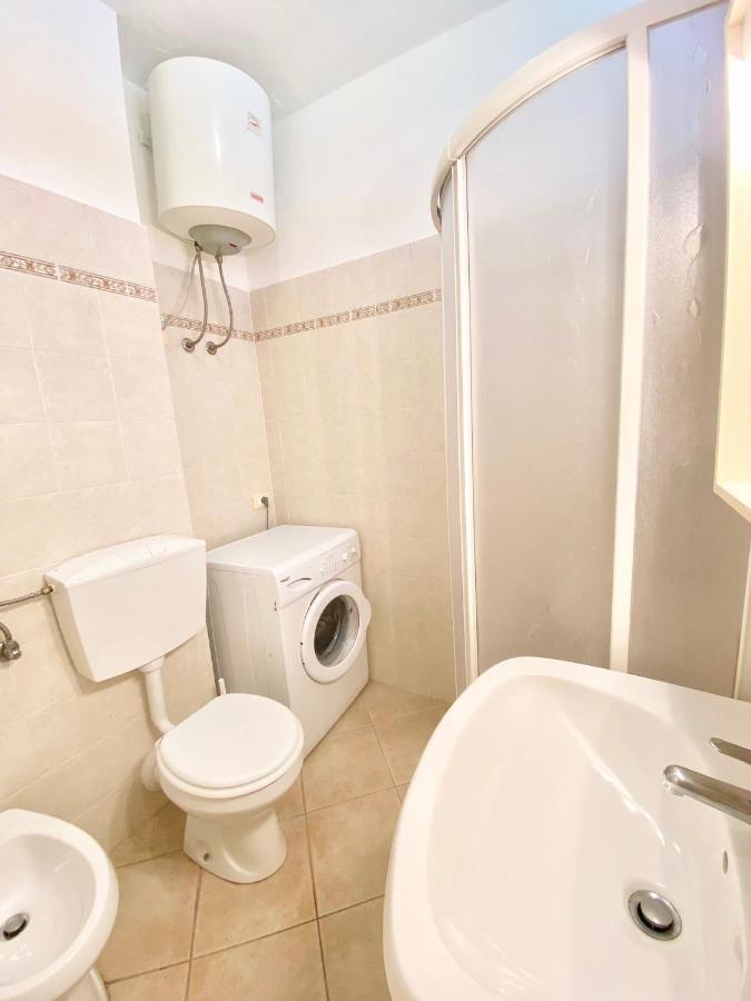 מרינה די ביבונה Apartments Via Dei Platani מראה חיצוני תמונה