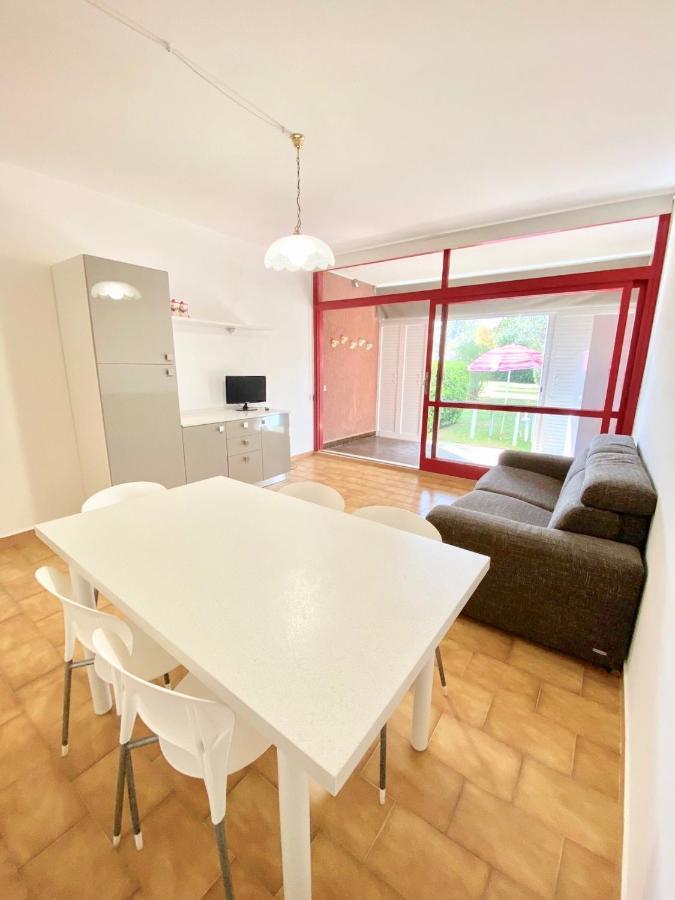 מרינה די ביבונה Apartments Via Dei Platani מראה חיצוני תמונה