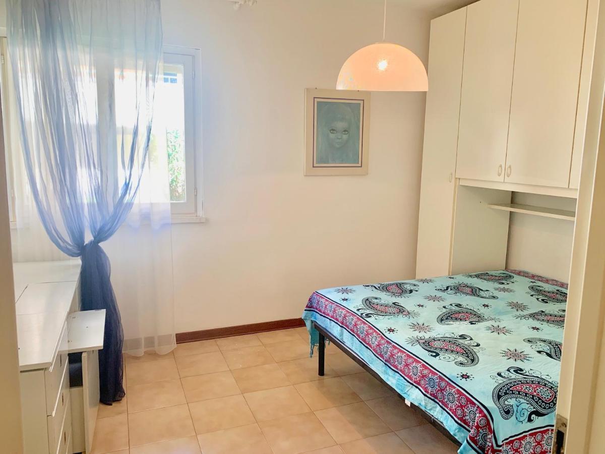 מרינה די ביבונה Apartments Via Dei Platani מראה חיצוני תמונה