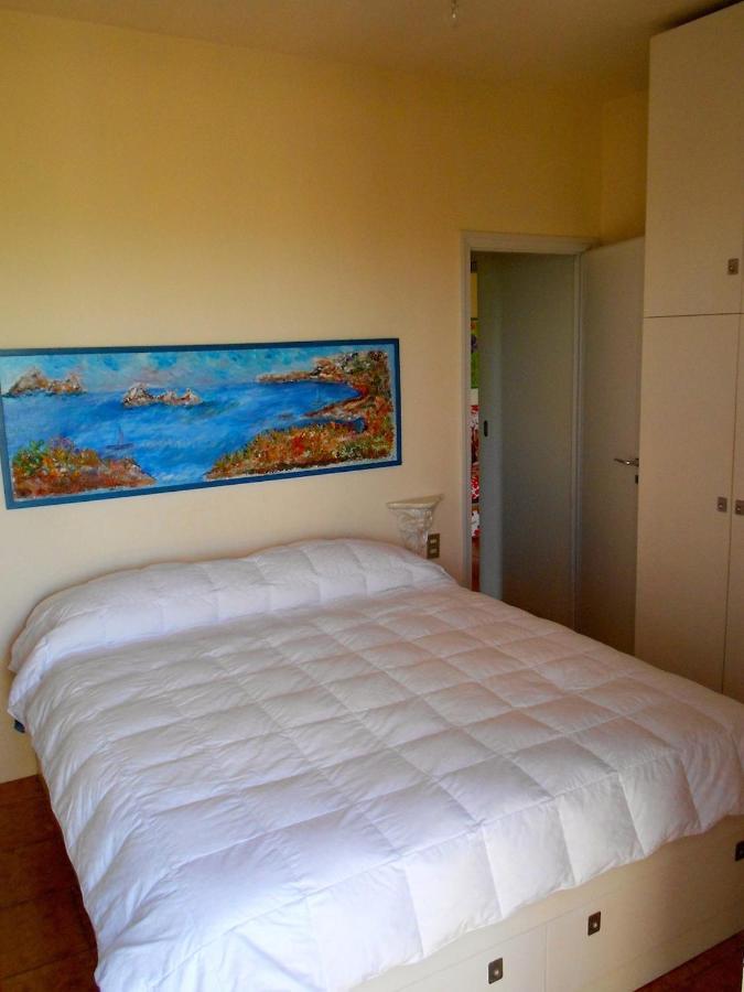מרינה די ביבונה Apartments Via Dei Platani מראה חיצוני תמונה